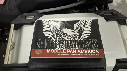 Zdjęcie przedmiotu: HARLEY-DAVIDSON Adventure Touring Pan America Special