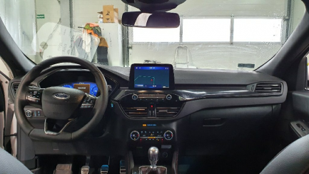 Zdjęcie przedmiotu: Ford Kuga 1.5 EcoBoost FWD ST-Line X