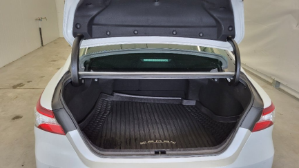 Zdjęcie przedmiotu: Toyota Camry 2.5 Hybrid Comfort CVT