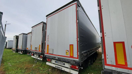 Zdjęcie przedmiotu: SCHMITZ SCS 24 Skrzyniowa