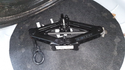 Zdjęcie przedmiotu: Ford Focus sedan 1.6 Trend