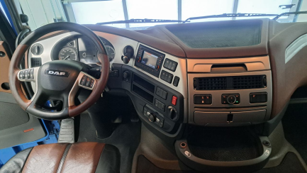 Zdjęcie przedmiotu: DAF XF 530 FT Space Cab E6 18.0t