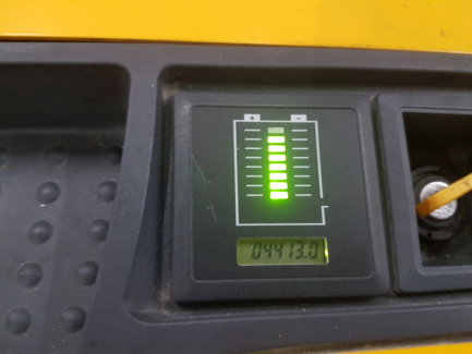 Zdjęcie przedmiotu: W&oacute;zek widłowy Jungheirich EJC214 115 535 DZ 