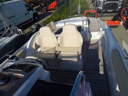 Zdjęcie przedmiotu: Jacht motorowy KEY LARGO 27 EFB