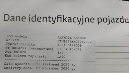 Zdjęcie przedmiotu: Toyota Camry 2.5 Hybrid Executive CVT