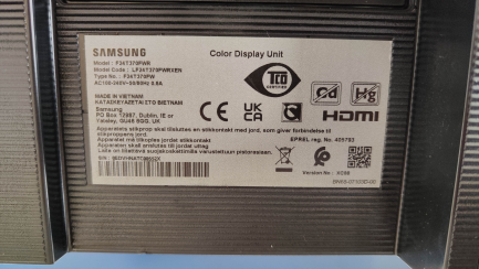 Zdjęcie przedmiotu: Monitor SAMSUNG L23.8inch Bezel-less 16:9 Wide 1920x1080 IPS 5ms 75Hz Tilt HDMI/DP