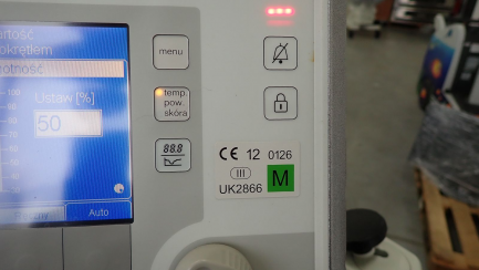 Zdjęcie przedmiotu: Closed incubator for premature babies and sick newborns DRAGER Caleo