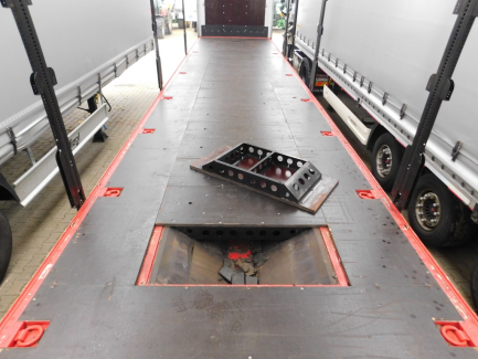 Zdjęcie przedmiotu: Naczepa kurtynowa WIELTON NS-3 NS3K