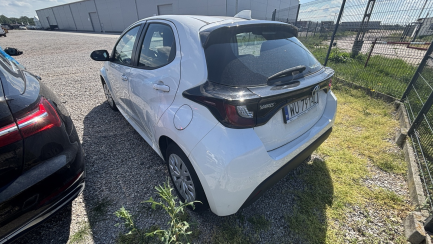 Zdjęcie przedmiotu: Yaris Toyota Hybrid Comfort e-CVT Declaration of loss of registration certificate