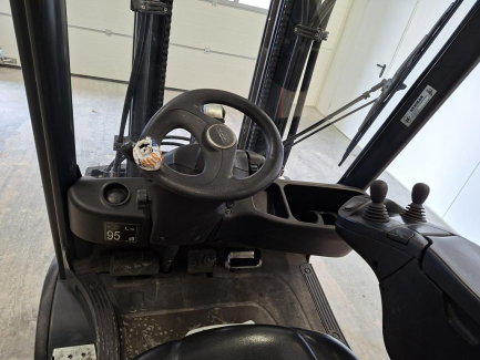 Zdjęcie przedmiotu: LINDE H20T-01 forklift