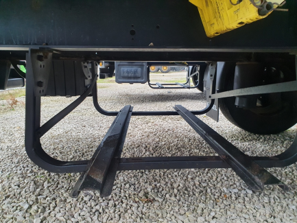 Zdjęcie przedmiotu: KOGEL S24-1 curtain semitrailer
