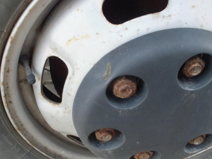 Zdjęcie przedmiotu: Iveco Daily 35C15 V L (19,6m3) Euro 5