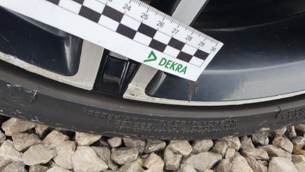 Zdjęcie przedmiotu: Mercedes-benz CLS550 sedan