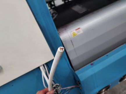 Zdjęcie przedmiotu: Ploter Artemis KM 3208B