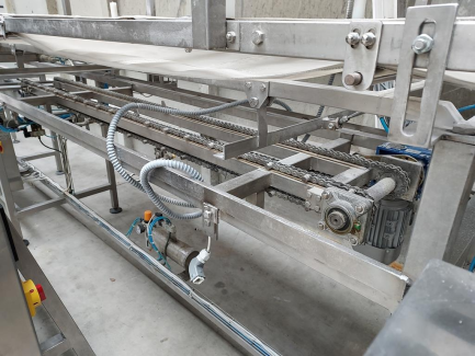 Zdjęcie przedmiotu: Zestaw maszyn do produkcji makaronu walcowanego