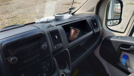 Zdjęcie przedmiotu: Citroen Jumper 35 2.0 BlueHDi E6 3.5t L3