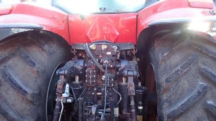 Zdjęcie przedmiotu: CASE Magnum 340 NFC farm tractor