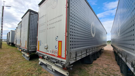 Zdjęcie przedmiotu: SCHMITZ SCS 24 Високобортовий 