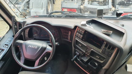 Zdjęcie przedmiotu: Iveco AS440T/P 4x2 Hi-Way