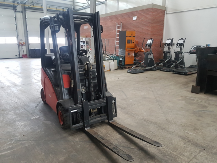 Zdjęcie przedmiotu: WOZEK WIDLOWY LINDE H16-01