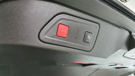 Zdjęcie przedmiotu: Citroen C5 Aircross 1.6 PureTech Shine EAT8