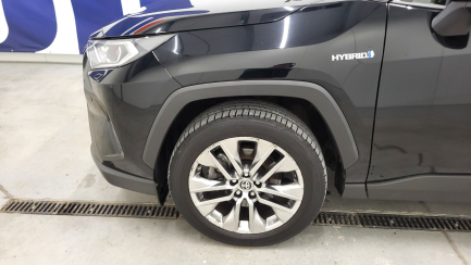 Zdjęcie przedmiotu: Toyota RAV4 2.5 Hybrid Executive 4x4