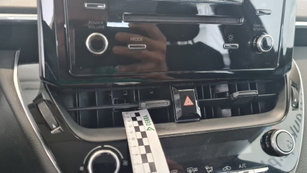 Zdjęcie przedmiotu: Toyota Corolla 1.6 Active