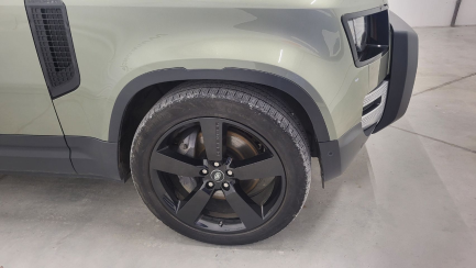 Zdjęcie przedmiotu: LAND ROVER Defender 110 2.0 D240 SE