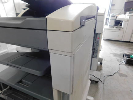 Zdjęcie przedmiotu: Hewlett-Packard (HP) LaserJet M5035 MFP laser multifunction printer