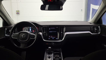 Zdjęcie przedmiotu: Volvo V60 B3 B Momentum Core aut