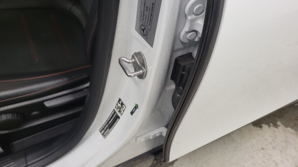 Zdjęcie przedmiotu: Mercedes-benz GLB 200 d 4-Matic AMG Line 8G-DCT