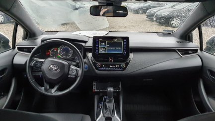 Zdjęcie przedmiotu: Toyota Corolla Combi 1.8 Hybrid Active + LPG