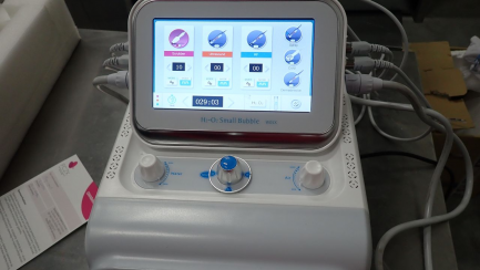 Zdjęcie przedmiotu: Aquapeel 6 in 1 aesthetic medicine treatment device
