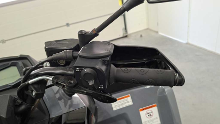 Zdjęcie przedmiotu: CFMOTO C Force 850 XC