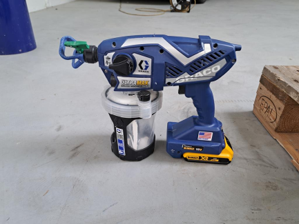 Zdjęcie przedmiotu: Agregat malarski Graco + Pistolet do malowania Graco