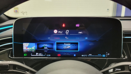 Zdjęcie przedmiotu: Mercedes-Benz E 220 d mHEV 4-Matic AMG 9G-Tronic