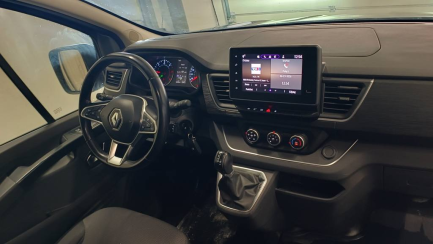 Zdjęcie przedmiotu: Renault Trafic Combi 2.0 dCi E6d 3.1t L2 Equilibre EDC