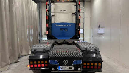 Zdjęcie przedmiotu: SCANIA S580 E6 26.0t LA 6x2 NA