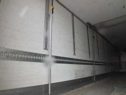 Zdjęcie przedmiotu: Naczepa chłodnia KRONE SD