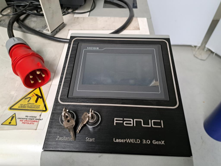 Zdjęcie przedmiotu: RĘCZNA SPAWARKA LASEROWA FANUCI 3.0 PRO GENX O MOCY 3 KW