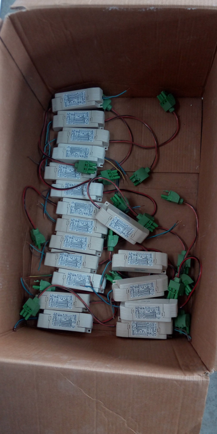 Zdjęcie przedmiotu: Магазин освітлення комплект