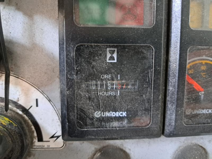 Zdjęcie przedmiotu: Wózek widłowy wielokierunkowy Combilift CB 2500