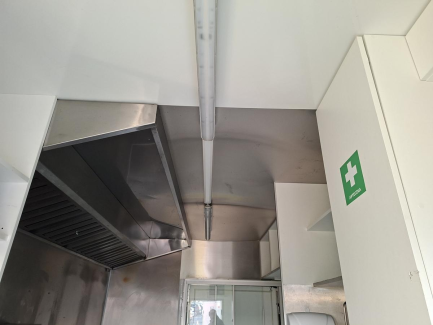 Zdjęcie przedmiotu: ZP TRAILERS 352 FOOD TRAILER