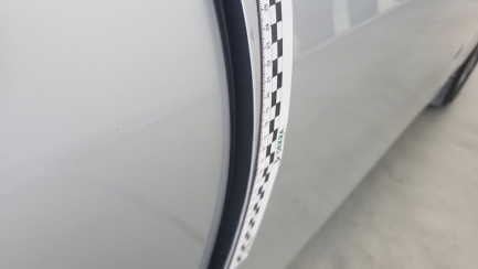 Zdjęcie przedmiotu: Mercedes-benz E 220 d 4-Matic 9G-TRONIC