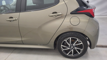 Zdjęcie przedmiotu: Toyota Yaris Hybrid 1.5 Comfort