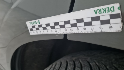 Zdjęcie przedmiotu: Volvo XC60 B4 D AWD R-Design aut