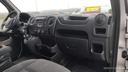 Zdjęcie przedmiotu: Renault Master UWAGA! Dow&oacute;d zatrzymany elektronicznie!