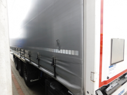Zdjęcie przedmiotu: KRONE SD Curtain semitrailer