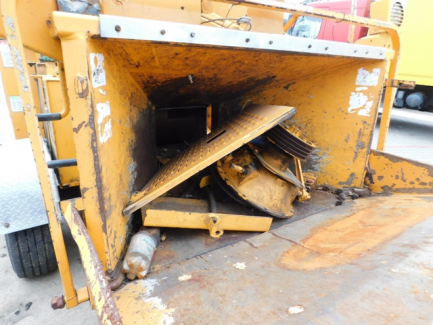 Zdjęcie przedmiotu: Bandit induction chopper, Bandit Industries Inc. 990XP