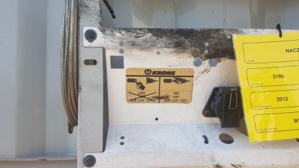 Zdjęcie przedmiotu: KRONE PROFI LINER SDP27 curtain semi-trailer